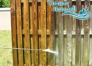 pressure-fence-cleaning-hanwell